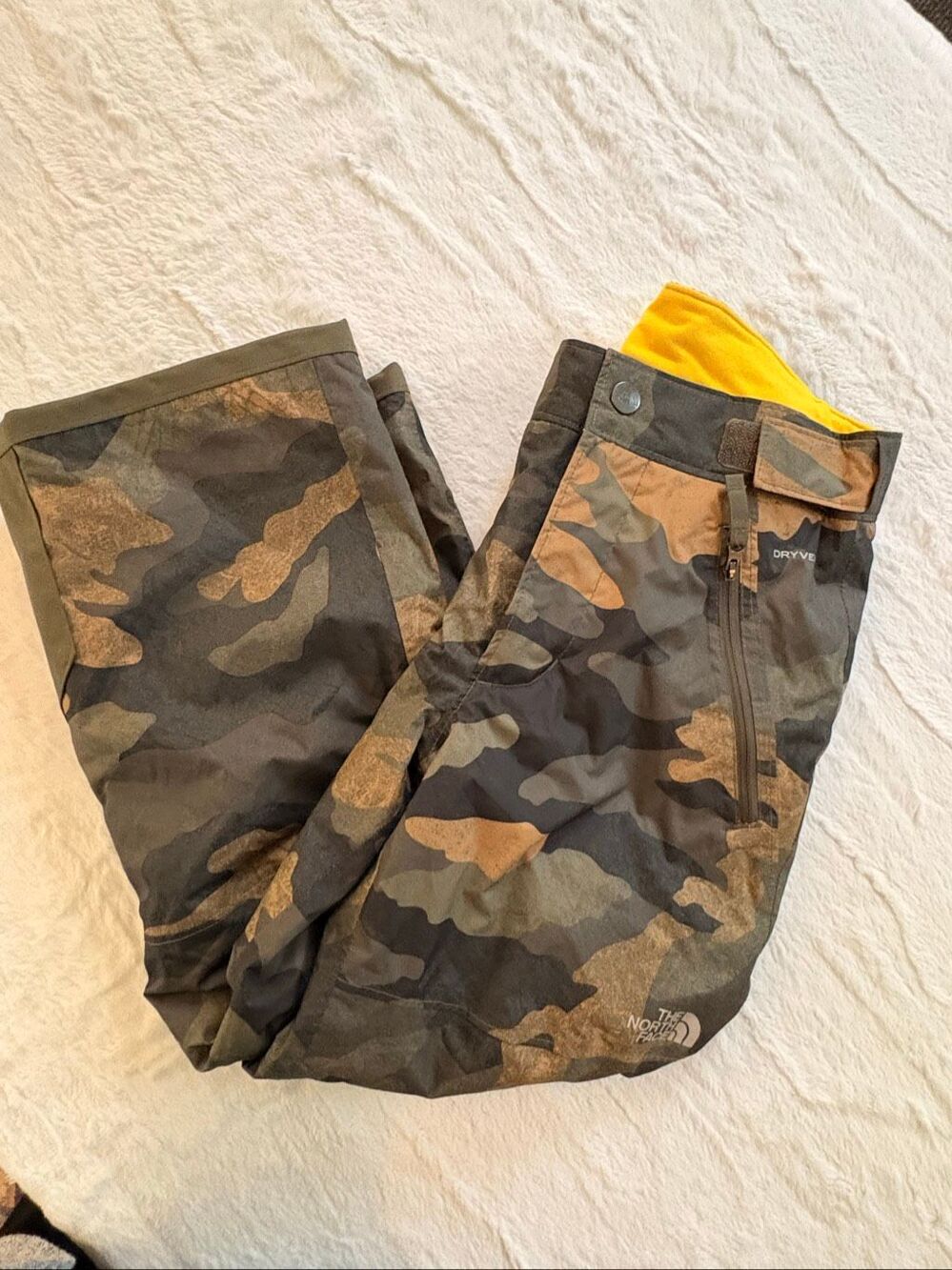 The Northface kids snow pants size Small